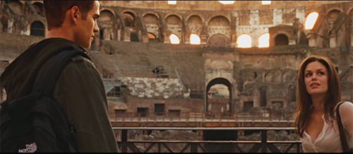 Посмотреть на Колизей изнутри очень даже интересно, но это возможно только в фильме Телепорт (Jumper)